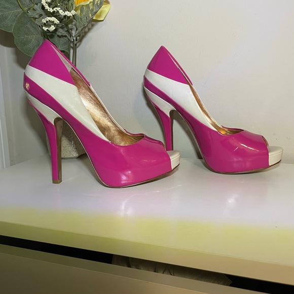 BCBGeneration 6 1/2 Barbie Pink and White Stripes Platform Peep Toe Heels Shoes - Picture 2 of 6